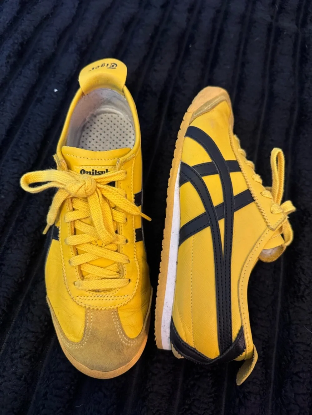 Onitsuka Tiger by Asics Yellow & Black Sneakers - Picture 6 of 6